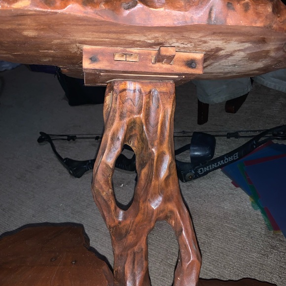 Beautiful custom3 level side table hand carved Burch wood stump. 80 years old. - Picture 6 of 14